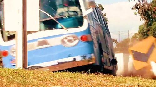 巴士惊魂,生死时速的生死较量